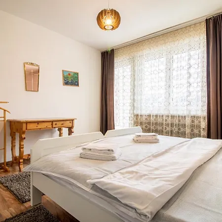 Viktoria B32 By * Arosa